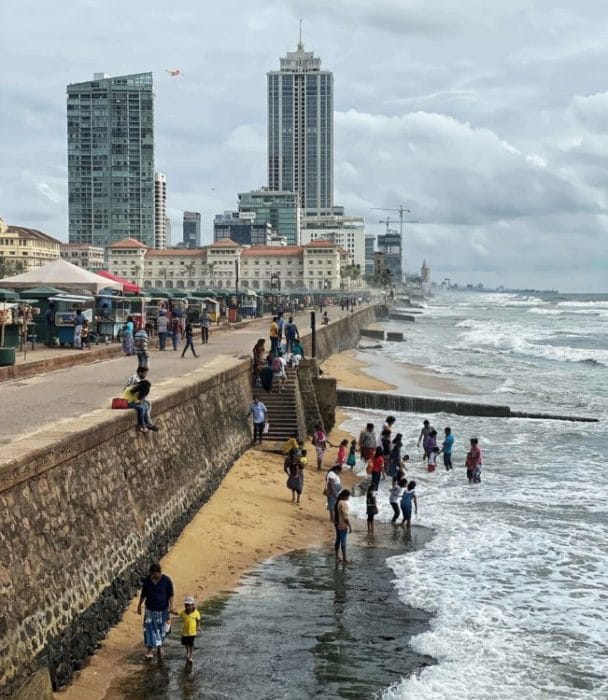 places to visit in Colombo