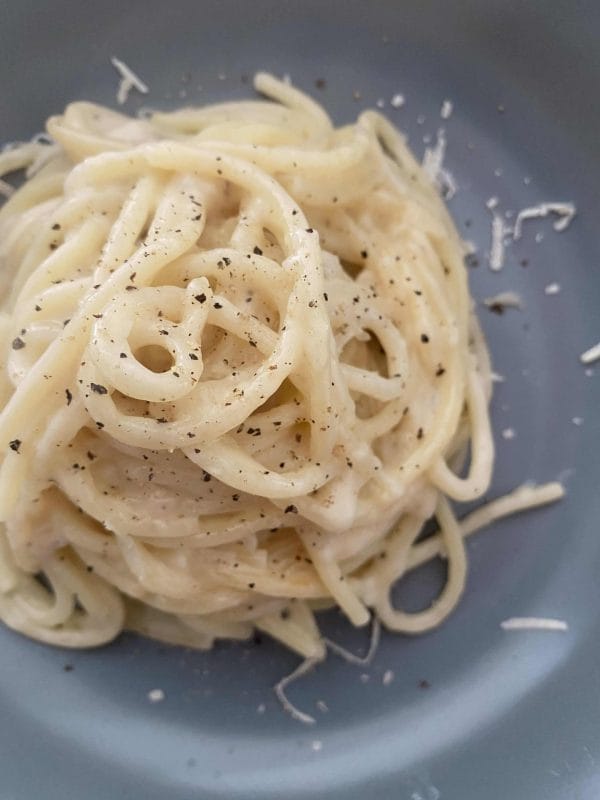 Spaghetti cacio e pepe