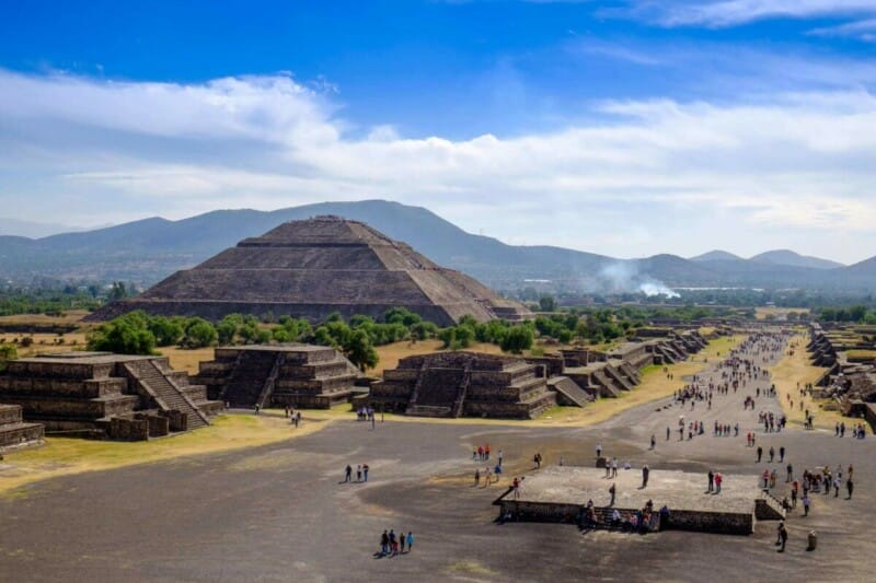 Teotihuacan tour