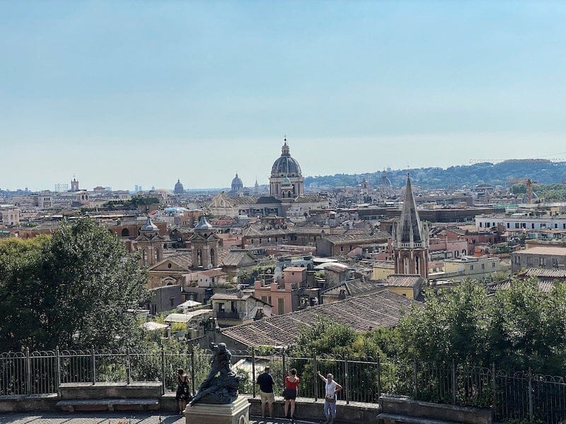 Hotels with pool in Rome