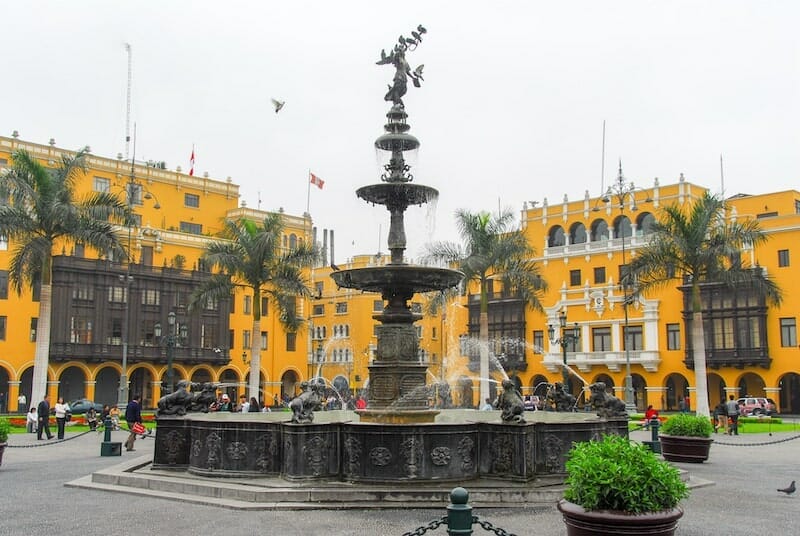 where to stay in Lima