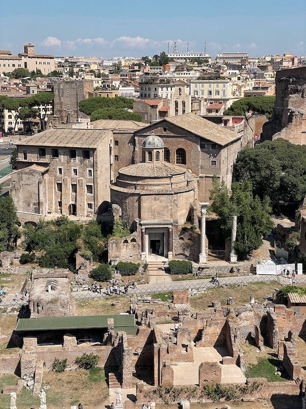 Roman Forum facts about Italy