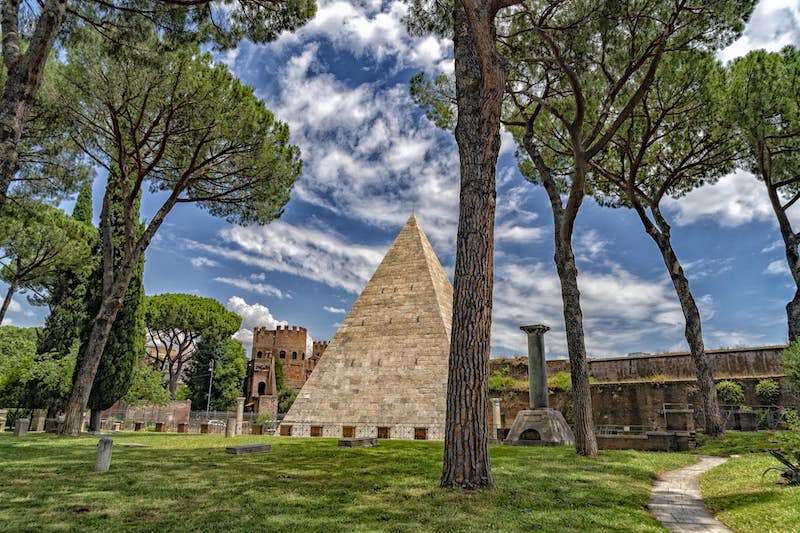 Rome Pyramid