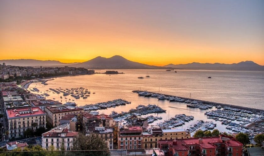 renting a car in Naples