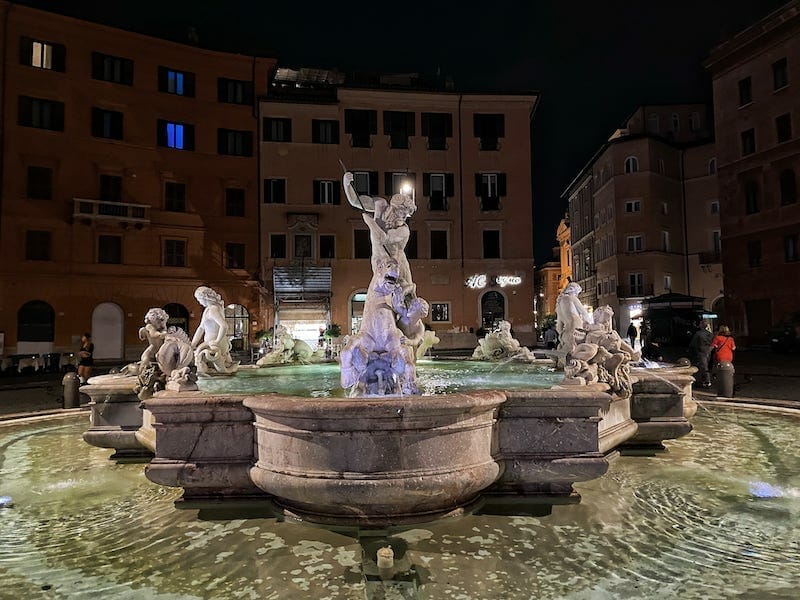 Piazza Navona Rioni Rome