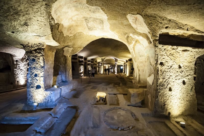 catacombs of san gennaro