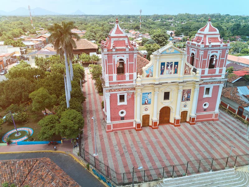 things to do in leon nicaragua