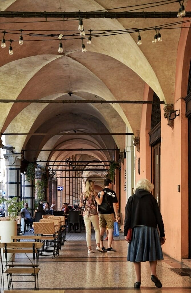 sightseeing in Bologna from Rome to Bologna