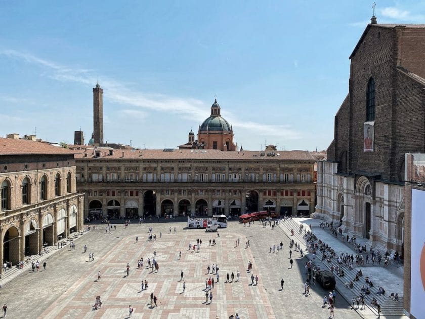 what to see in Bologna one day in Bologna renting a car in Bologna